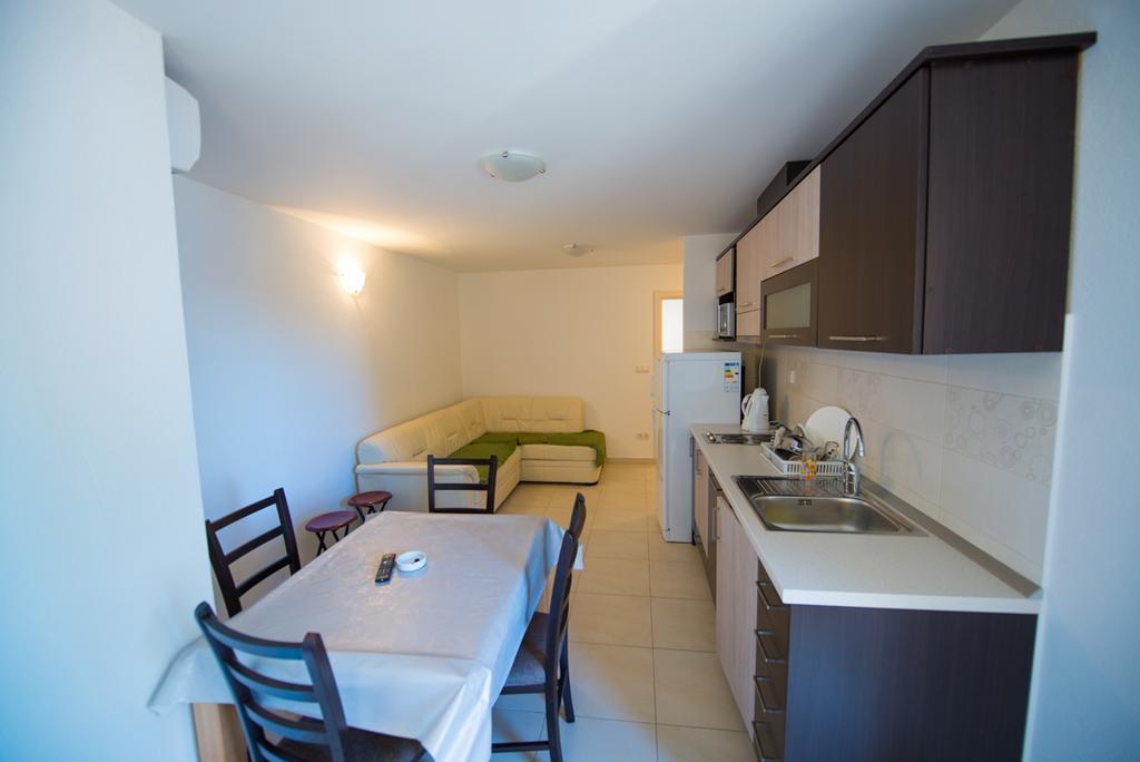 Apartments Karlo 바스카보다 객실 사진
